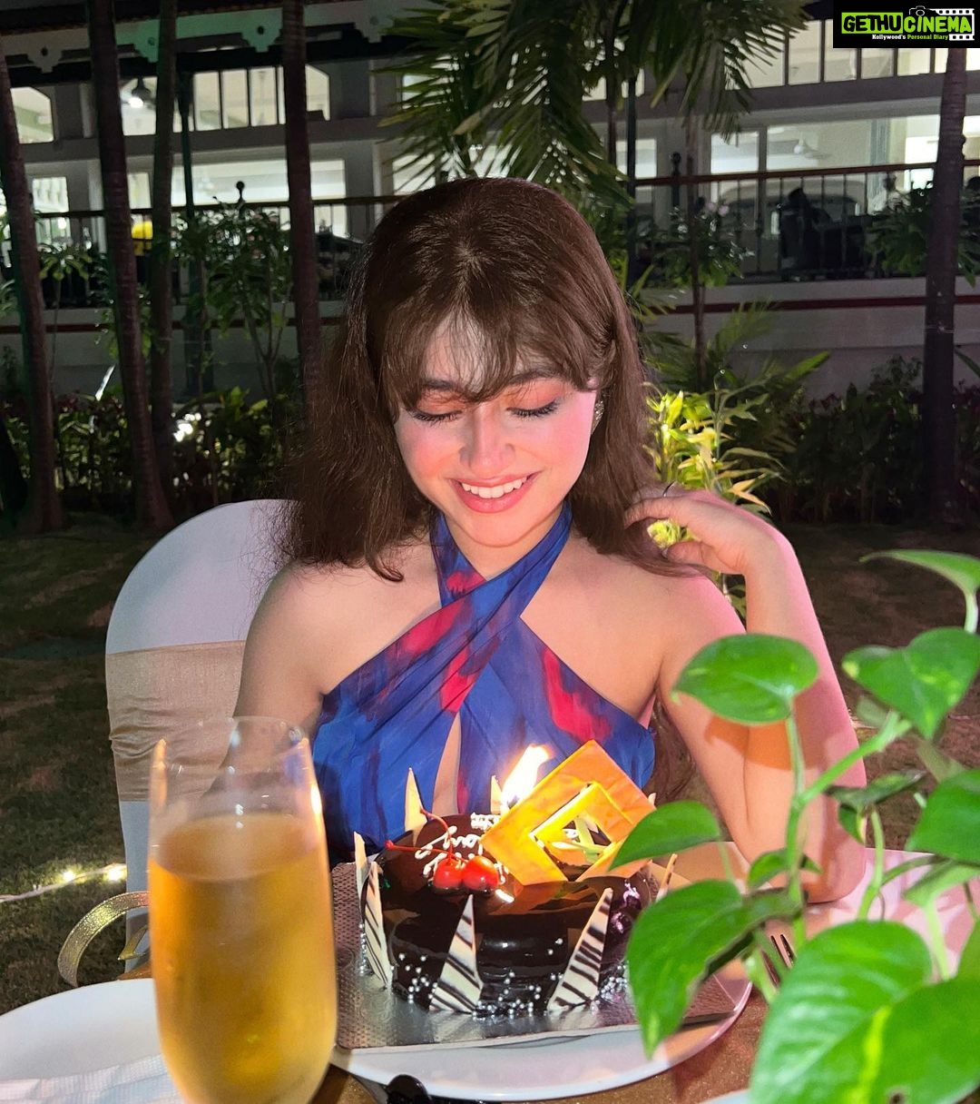 Aditi Bhatia Instagram - thank you everyone for the lovely wishes βΊοΈππ