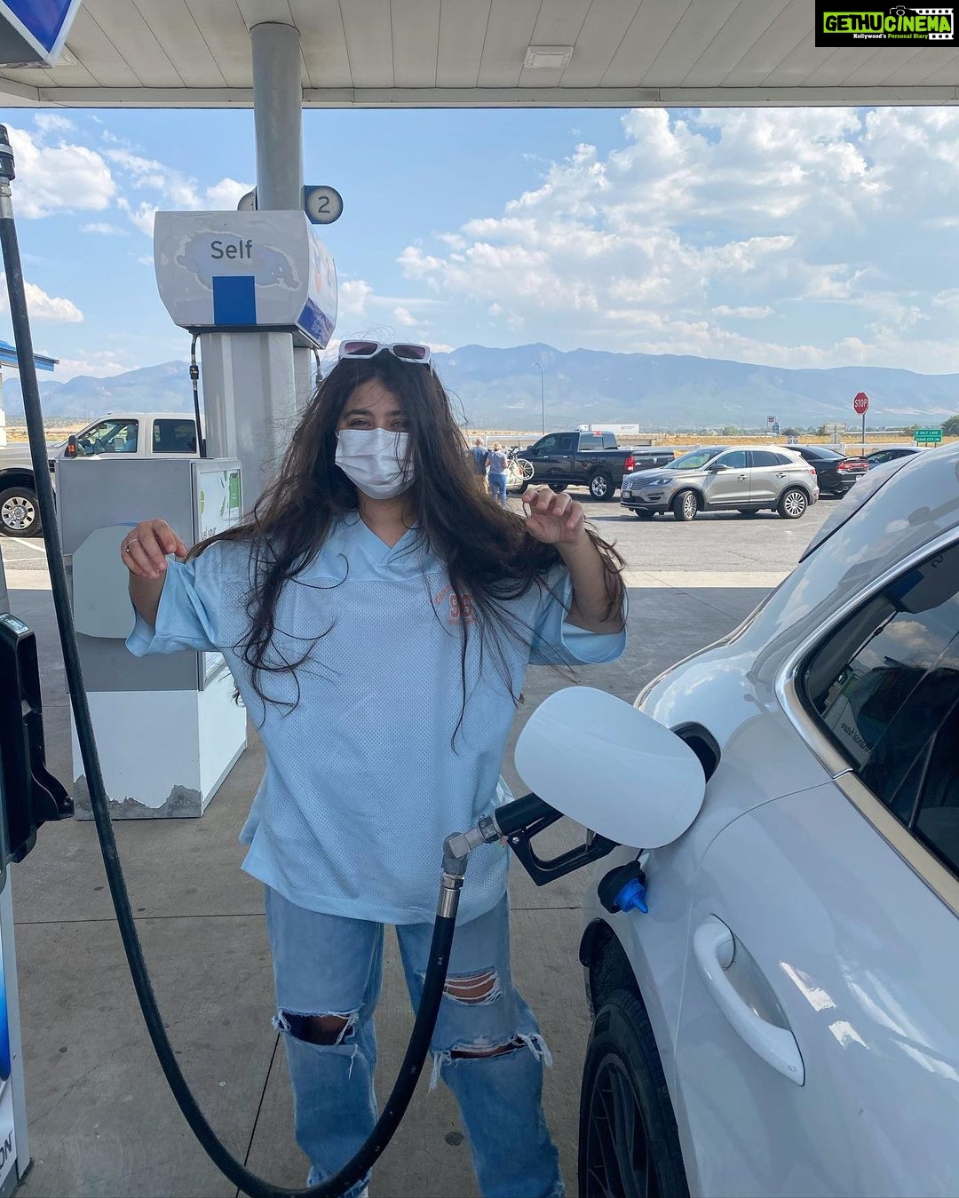 Aditi Bhatia Instagram - mid road trip snack for the both of us ⛽️
