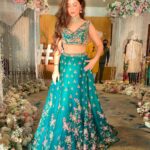 Aditi Bhatia Instagram – श्रेया की शादी ✨

Outfit – @kalkifashion
Styling – @stylebysugandhasood
Styling Assistant – @amishaajain 
Jewelry – @allboutcommunication x @shobhashringar