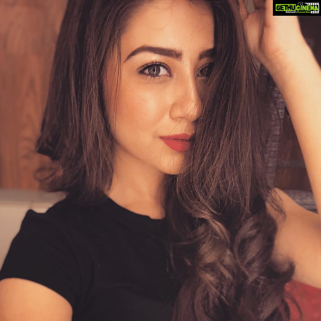 Aditi Bhatia Instagram - I do a thing called what I want.