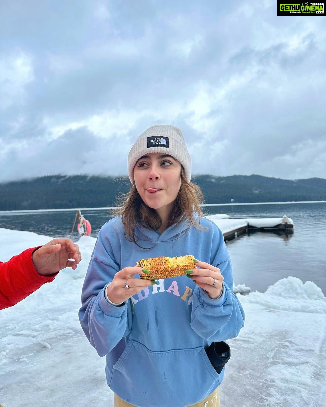 Aditi Bhatia Instagram - made the craziest bhutta at the craziest spot wow wow wow 🤤 Crescent Lake, Oregon