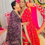 Aishwarya Khare Instagram - Hamari lakshmi❤️ #bhagyalakshmi @zeetv . . #picoftheday #prettiestbride #instapic #instagood #rano #lakshmi #lakshmikishaadi