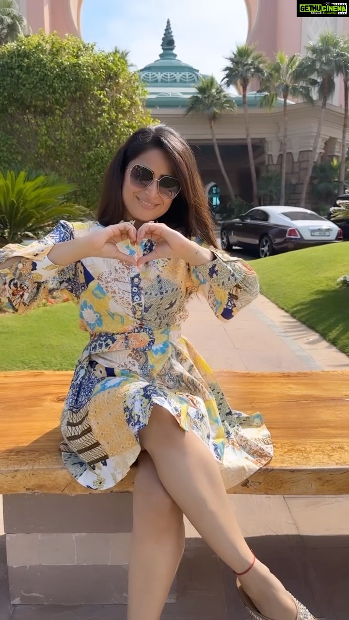 Aishwarya Sharma Bhatt Instagram - When you are so worked up and Dubai calls you like…🤪 Wearing @myfywish Styling @styling.your.soul #dubai #dubaidiaries #meradilyepukareaaja #instatrending #trendingreels #reelitfeelit