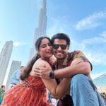 Aishwarya Sharma Bhatt Instagram – Burj khalifa ❤️ 
@bhatt_neil 😘❤️🧿

Styled by – @poojadargad_25_ 
Wearing – @meeamifashion 
Footwear: @callalilies.in 
PR @styling.your.soul 

#dubai #dubaidiaries #burjkhalifa #beautifulview #couplegoals #neilkiaish #aishwaryasharma #neilbhatt #triptodubai #ootd #fashioninspo #fashioninsta #stayhappy