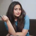 Aishwarya Sharma Bhatt Instagram – Jersey he toh hai jo har fan ko complete karti hai. Maine toh apni jersey le li hai from @mplsports . Aap kiska wait kar rahe ho? Jaaye aur le aaye, aur saath mein apni India team ko support kare kyuki yehi hai #HarFanKiJersey
#MPLSports #AllNewT20Jersey #IndianCricketTeam #teamindia