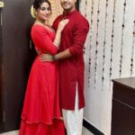 Aishwarya Sharma Bhatt Instagram - Our First Diwali 🪔❤️🙏🏻 Happy Diwali🙏🏻 & Happy New Year 🥳 Wearing @lavanyathelabel PR @issavibe_pr #diwali2022 #happynewyear #neilkiaish #couplegoals #stayhappy #stayhealthy