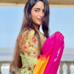 Aishwarya Sharma Bhatt Instagram – Captivating 💖💗

PC @bhatt_neil ❤️

#aishwaryasharma #aishwaryasharmabhatt #pakhi #patralekha #ghumhaikisikeypyaarmeiin #bts #flashback #nature #picturesoftheday #simplicityatitsbest #stayhappy