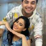 Aishwarya Sharma Bhatt Instagram – Veera-Behna 😂

#sharmaverma #bhaibehen #bts #ghumhaikisikeypyaarmeiin