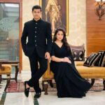 Aishwarya Sharma Bhatt Instagram – Stay tuned 😇🧿🪬🤞🏻

#newproject #aishwaryasharma #neilbhatt #staytuned #neilkiaish #couplegoals #stayhappy