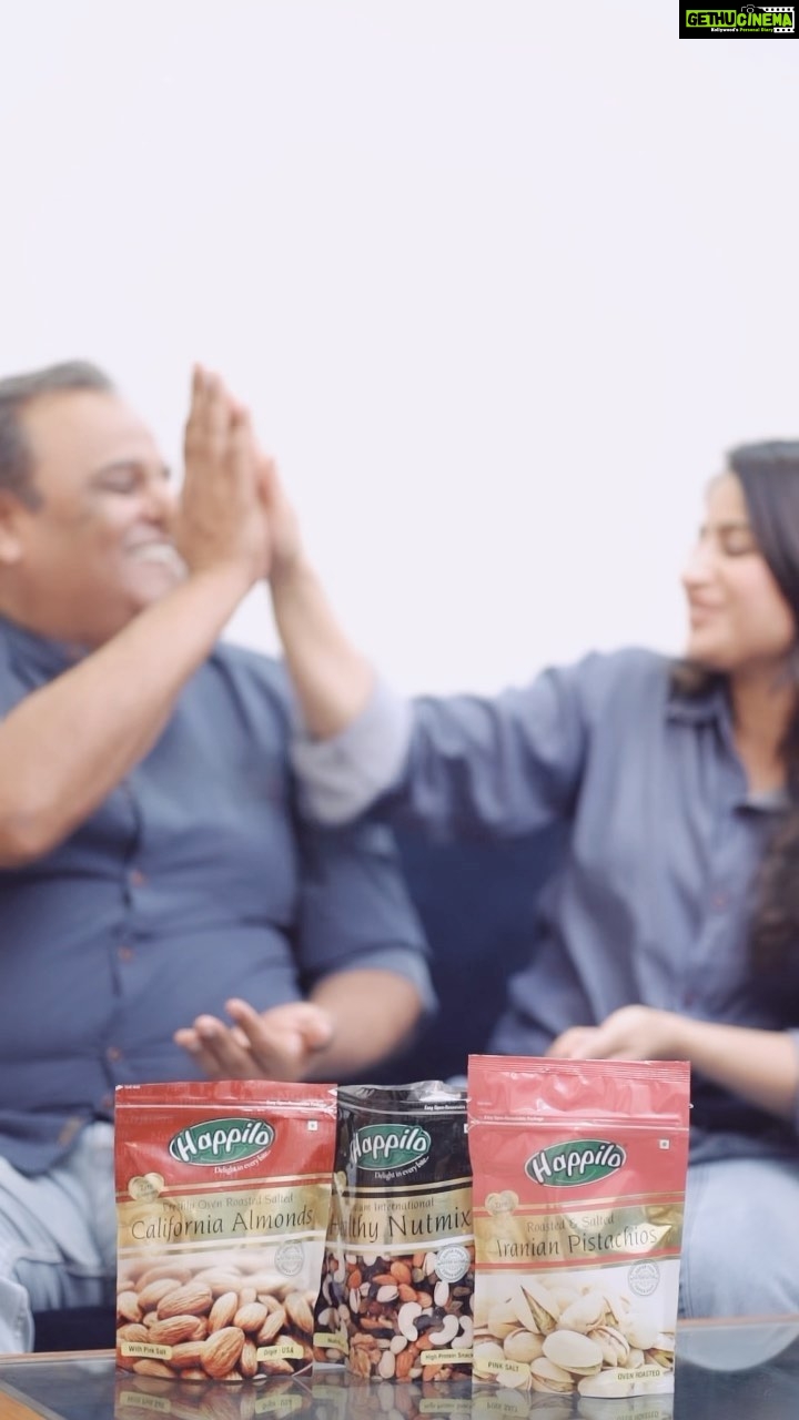 Aishwarya Sharma Bhatt Instagram - Don’t you dare to teach a father how to be a father! #Kyunki Baap, BAAP hota Hai ! Use the code “FATHER30” to avail FLAT 30% discount. #Happilo Father’s Day! Featuring #HimanshuBhatt (papa) Concept & Direction by @bhatt_neil #fatherday #happilo #happiloindia #fatherdaughterlove #fatheranddaughter #kyunkiBaapBaaphotahai