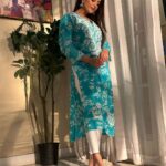 Aishwarya Sharma Bhatt Instagram - नफ़ासत है नजाक़त है, शरारत और है शोखी, नज़र भी कातिलाना है, अदा मासूम है उनकी ❤️ Wearing @needlecraft.lucknowikurti Styling @styling.your.soul PR @socialpinnaclepr #aishwaryasharma #indianattire #fashionista #fashioninsta #fashioninspo #lucknowichikankari