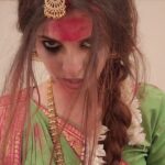 Alice Kaushik Instagram - Saajan Saajan teri dulhan tujhko pukaare aaajaaa 🎼🎵😘