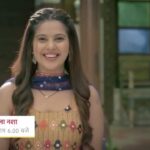 Alice Kaushik Instagram - • @starplus Aapki manpasand kahaniyon mein se, dekhiye pyaar ke aise 10 best lamhein of 2021.. jo aaj bhi dhadkanein tez kar dete hain! Is khaas peshkash mein, jiska naam hai #PyaarKaPehlaNasha, is Ravivaar, shaam 6 baje, sirf StarPlus par.