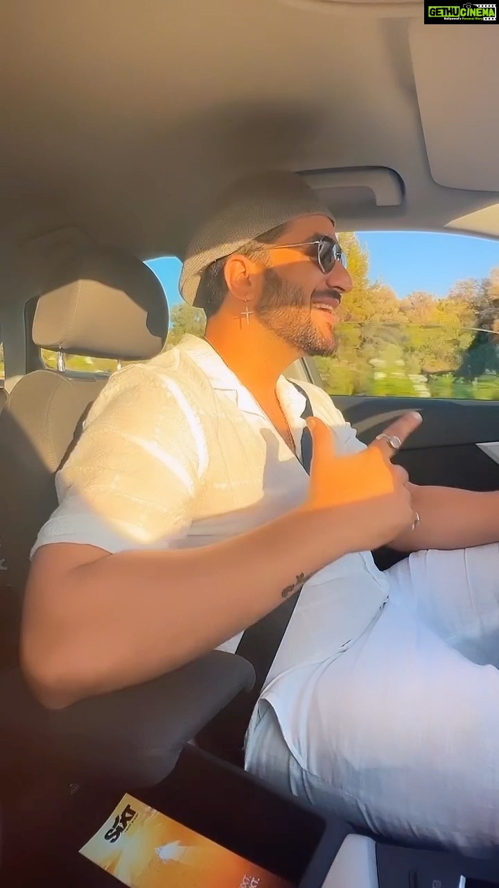 Aly Goni Instagram - Aashiq hai yeh chor nahi hai Mein kya karu? 🤪