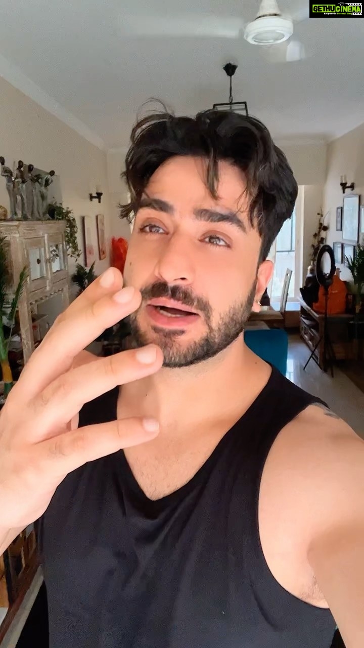 Aly Goni Instagram - Haan haan nahi aata reel banane 💔😂😂 #alygoni