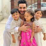 Aly Goni Instagram - Eid Mubarak 🌙 to you and your family ❤️