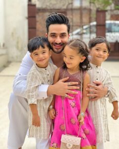 Aly Goni Instagram - Eid Mubarak 🌙 to you and your family ❤️