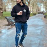 Aly Goni Instagram - “ Talab yeh hai ki tum mil jao.. Hasrat yeh hai ki umr bhar ke liye” ☕️ ✨🎭 #alygoni