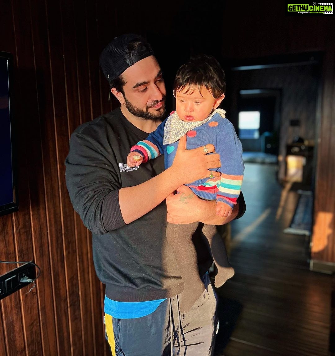 Aly Goni Instagram - Happy first birthday my lil princess daneen❤️ you r the mosttt beautiful and precious gift for us from Allah ✨ I love u so much ❤️ 🧿