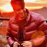 Aly Goni Instagram - “ seh lu toh qayamat, Keh du toh bagawat “ 🎭