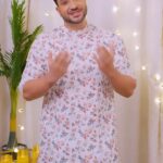 Aly Goni Instagram - Planning a house party surely takes a lot of effort, especially when you want your friends and family to enjoy to the fullest! And to do my preparations easily and conveniently, I use #AirtelPaymentsBank account for all my online shopping because I earn rewards on all my transactions with #Rewards123. Not only this, my transactions remain super safe with #AirtelSafePay where no money leaves my account without my approval! Also, to add a special touch to this festive season, I have decided to gift everyone #DigiGold with #AirtelPaymentsBank where I can easily buy digital gold which is 24 Karat, 99.5% pure gold! Enjoy this festive season and spend time with your loved ones #DilKholKar. Download the #airtelThanks App today and open your #AirtelPaymentsBank account from the comfort of your home with just a simple video call. . . #DigitalBank #Ad