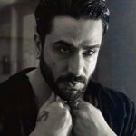 Aly Goni Instagram - Yeh mein hu ya koi aur hai… 🎭