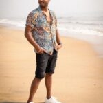 Amir Instagram – The only thing that matters in life,
It’s your own opinion about yourself 

Styled by @indu_ig 
Photography @pallaviperiasami 
Assisted by @abishek_karthick_k 
Outfit @walking_street__