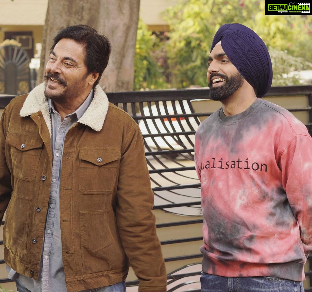 Ammy Virk Instagram - Oye makhna ❤️ One week left guyz ❤️