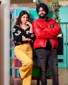 Ammy Virk Instagram - Oye makhna 4th nov sajjno ❤️