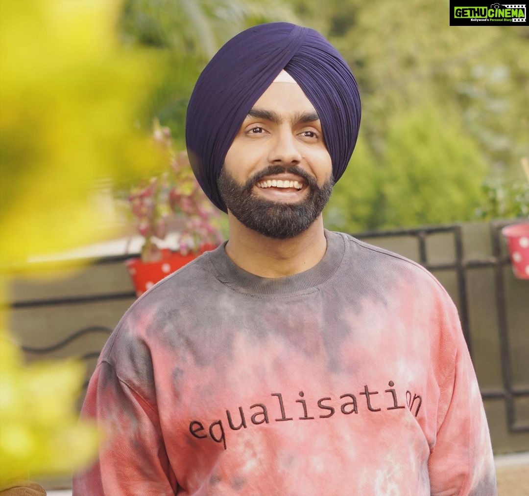 Ammy Virk Instagram - Oye makhna ❤️ One week left guyz ❤️