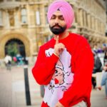 Ammy Virk Instagram - IF IT'S MEANT TO BE, IT'LL BE ❤️