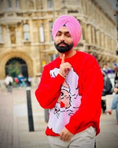 Ammy Virk Instagram - IF IT'S MEANT TO BE, 
IT'LL BE ❤️
