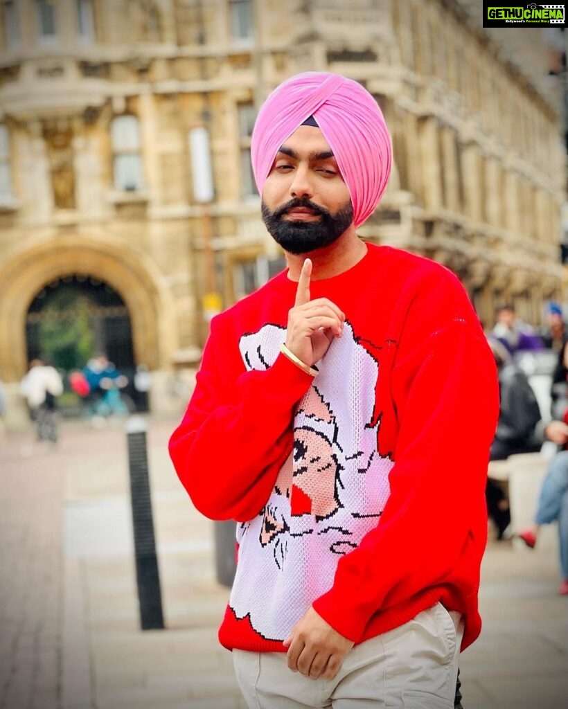 Ammy Virk Instagram - IF IT'S MEANT TO BE, IT'LL BE ❤️