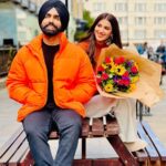 Ammy Virk Instagram - Annhi dea mazaak ae ❤️… its laughter ride guyz.. trailer next week… n film will be released on 21st april… ❤️