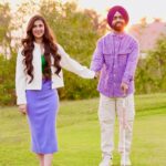 Ammy Virk Instagram - #AnnihDeaMazaakAe 21st April 2023 @ammyvirk @buntybains @amrindergill @rakeshdhawan_ @panj_paani_films @rhythmboyzentertainment #AmmyVirk #PariPandher #ADMA