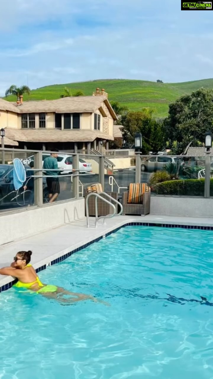 Amrapali Gupta Instagram - Pismo beach 🥰😘#pismobeach #roadtrip #funtimes #happynewyear #biknigirl #husbandandwife #son #poolvibes #poolview
