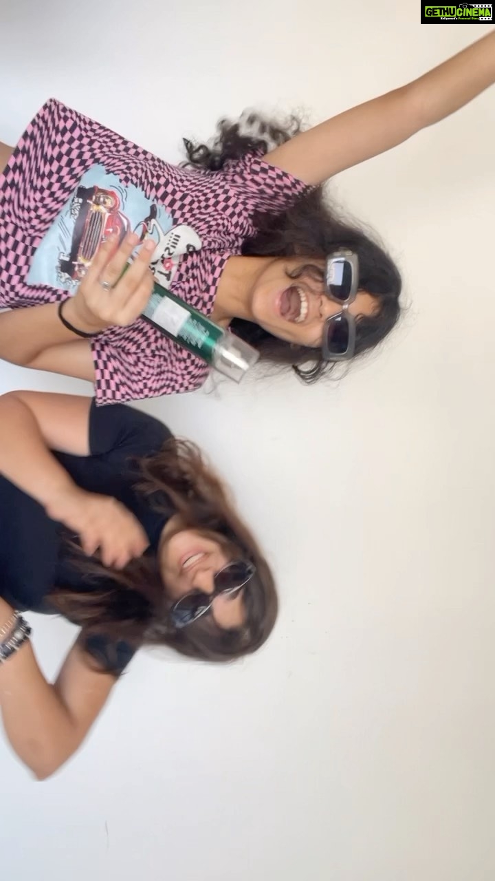 Ananya Agarwal Instagram - are you even bestfriends if theres no height difference?😂