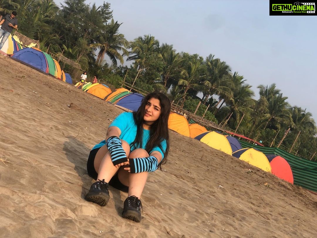 Ananya Agarwal Instagram - THE SUN TOO BRIGHT AND I COULDNT KEEP MY EYES OPEN!
