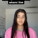Ananya Agarwal Instagram - and mumbai ka traffic sucks 😭