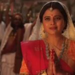 Ananya Agarwal Instagram - Since the time I was a kid navratri has always been my most favourite festival. How I used to look forward to those nine days of dressing up and dancing. Never in my wildest dreams did I ever dream that I would end up playing the role of young devi Sita and the icing on the cake was that my entry in the show was as Devi Durga. Guess that was a blessing from Devi Durga herself. Hope that this Navratri , devi Durga ends the pandemic that we are all going through. Happy Navratri . #navratri #siyakeram #blessed
