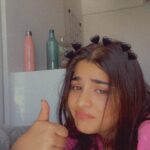 Ananya Agarwal Instagram - at this point… honestly meko bhi nahi pata kya ho raha hai meri zindagi ke