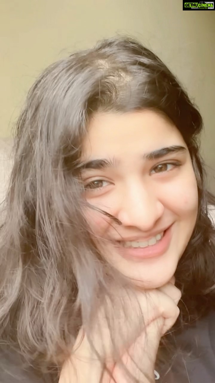 Ananya Agarwal Instagram - me pleading my mom to buy me new clothes!! 🥲 :