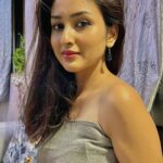 Anchal Sahu Instagram - Keeping you close….🤍 . . Outfit: @pranibynm