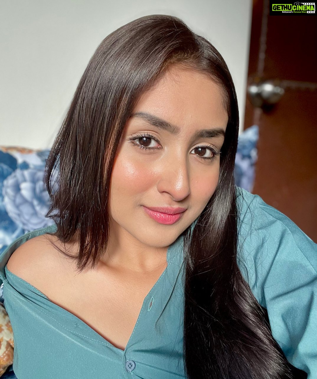 Anchal Sahu Instagram - You live, learn and upgrade.