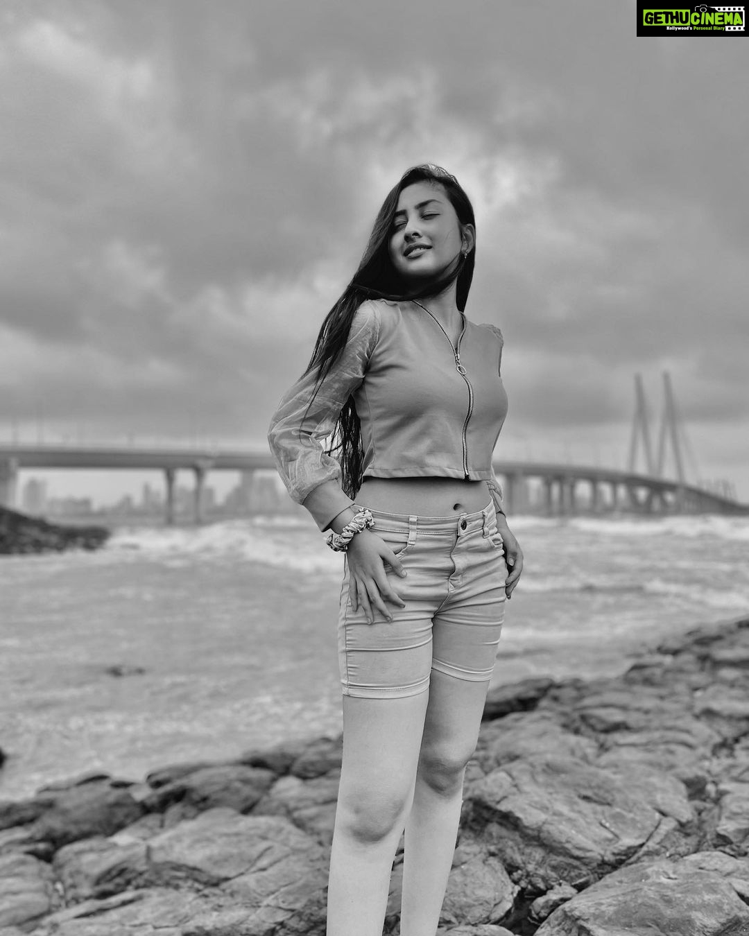 Anchal Sahu Instagram - Our memories of the ocean will linger on, long after our footprints in the sand are gone.