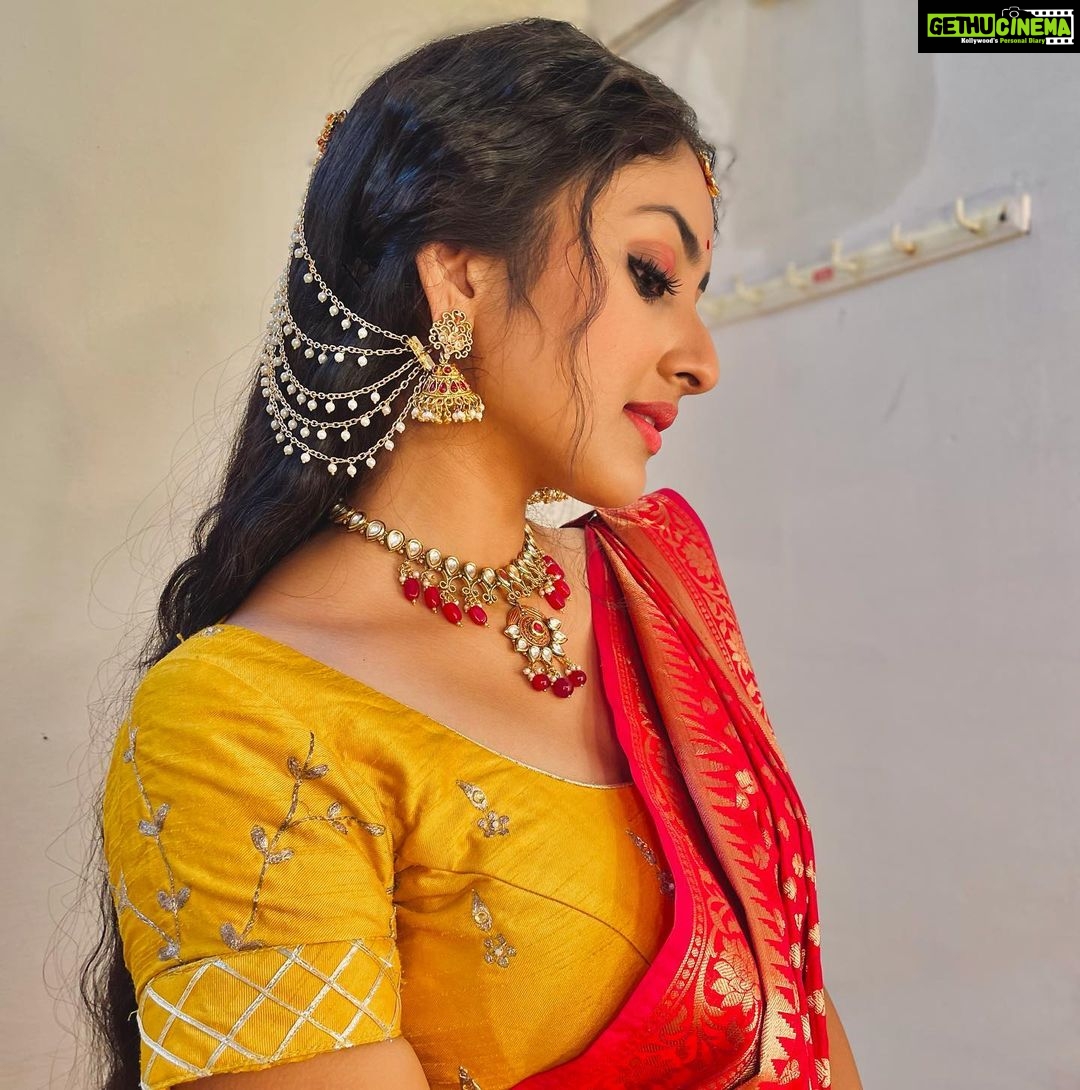 Anchal Sahu Instagram - एक दिल है , एक जान है दोनो तुझपे….. क़ुर्बान है |🌺