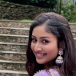 Anchal Sahu Instagram - Parineet ki muskaan!💜😊✨ Keep watching parineetii Mon-sat 7:30pm on @colorstv!! #parineet #parineetii #anchalsahu