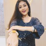 Anchal Sahu Instagram - Nahi rehna dooja banke….🤍 Have always been a semi-classical dance form lover!! (Yes, of course not the professional one🙈😁) Choreo: @niraj_patel_06