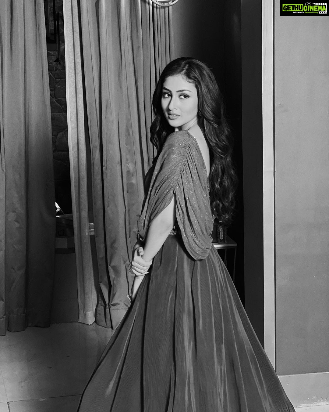 Anchal Sahu Instagram - Kaisi paheli hai Yeh kaisi paheli zindagani!!🤍