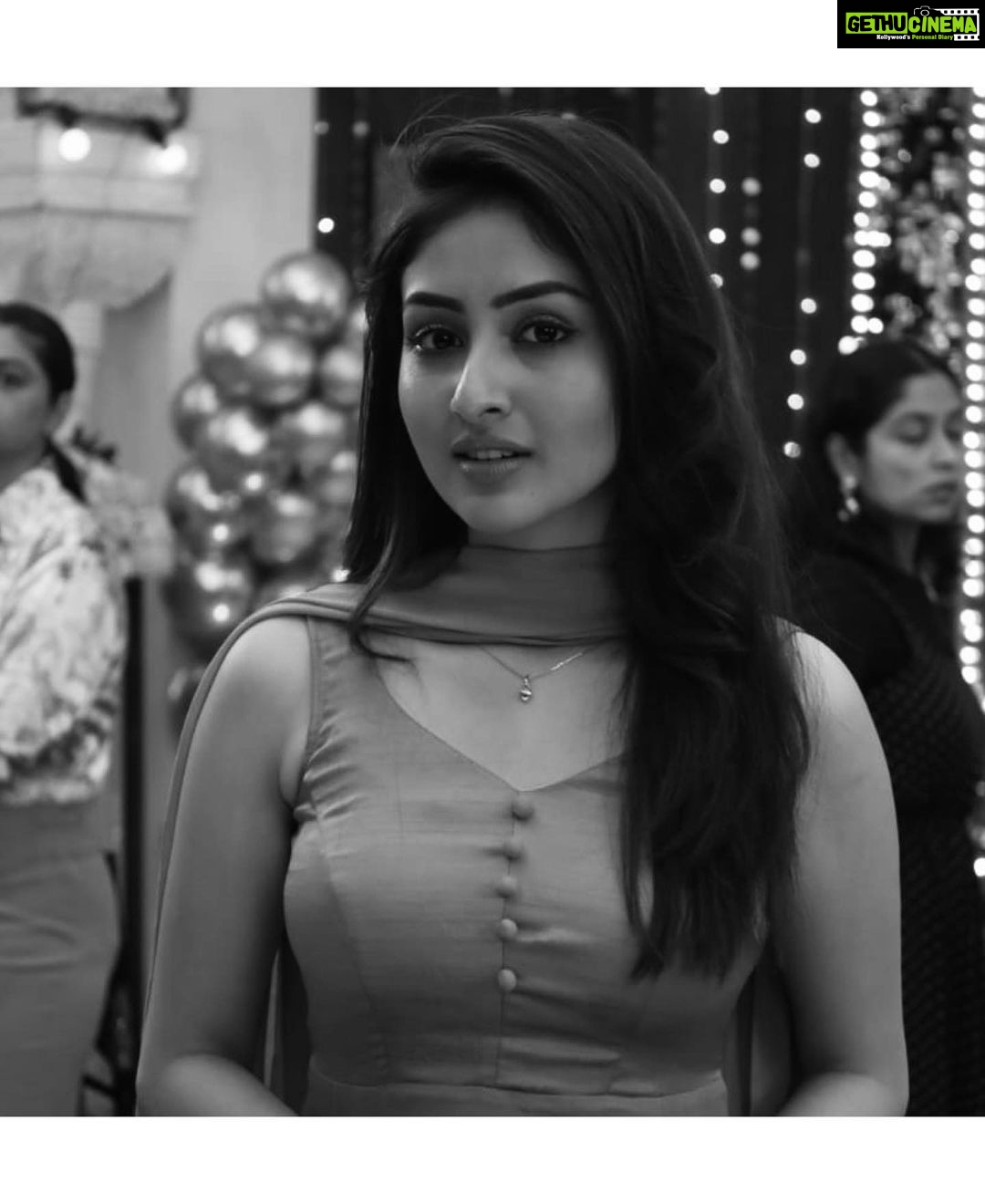 Anchal Sahu Instagram - The occasional Parineet!!🤭